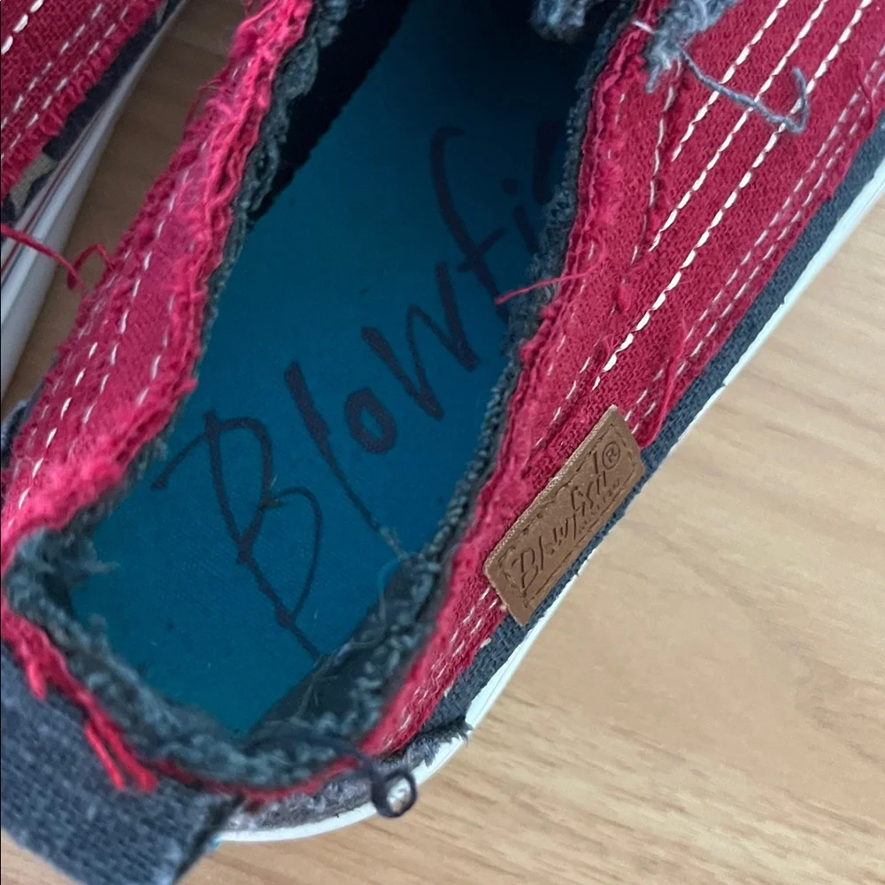 Blowfish Malibu Canvas Sneakers - Picture 4 of 6